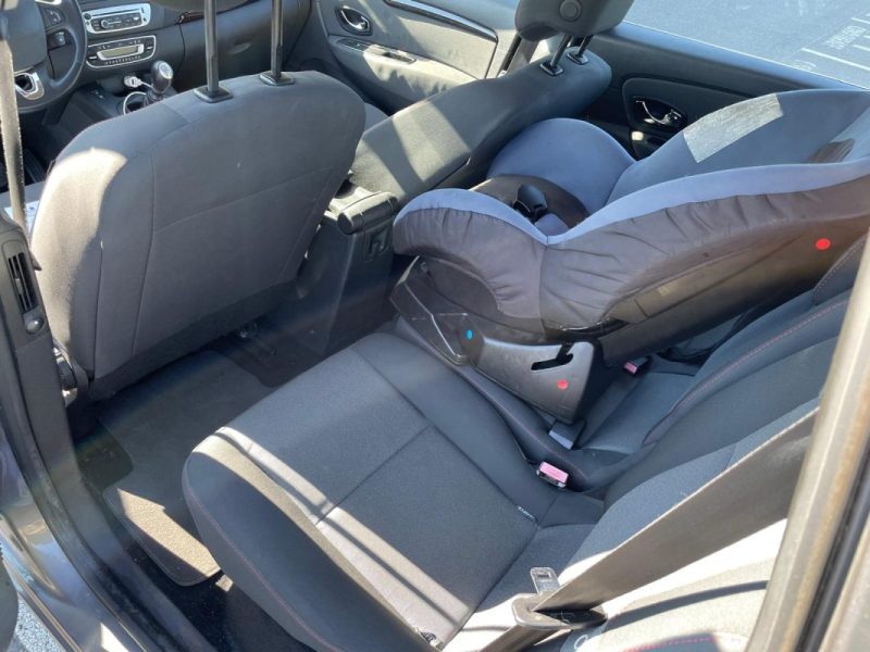 RENAULT MEGANE SCENIC 2013 - GARANTIE 3 MOIS 