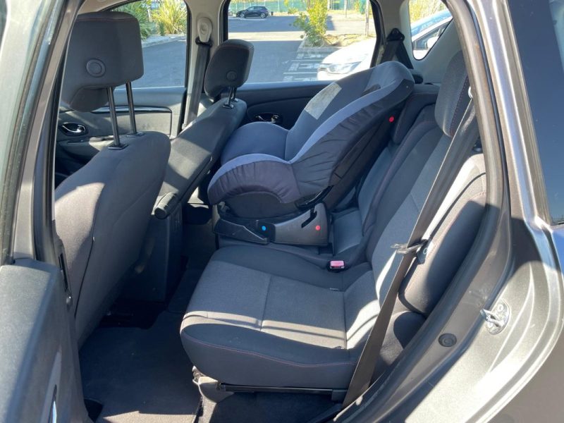 RENAULT MEGANE SCENIC 2013 - GARANTIE 3 MOIS 