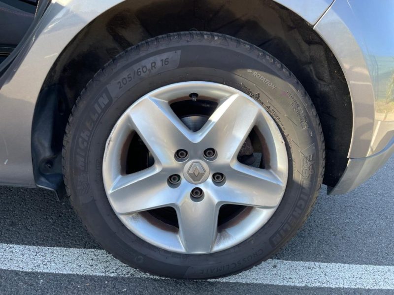 RENAULT MEGANE SCENIC 2013 - GARANTIE 3 MOIS 