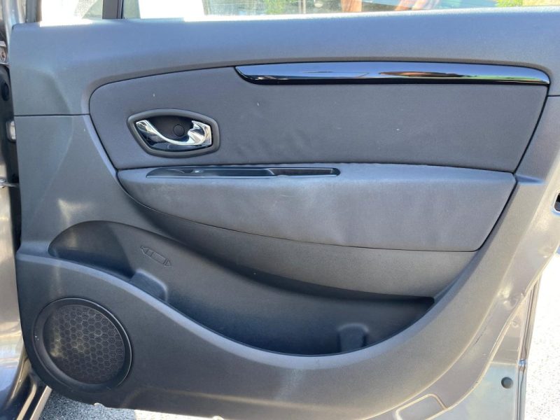 RENAULT MEGANE SCENIC 2013 - GARANTIE 3 MOIS 