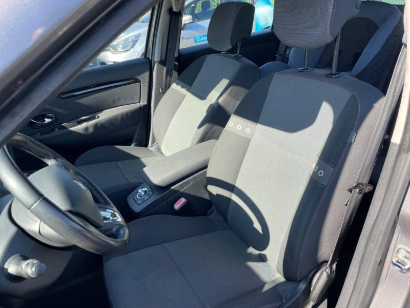RENAULT MEGANE SCENIC 2013 - GARANTIE 3 MOIS 