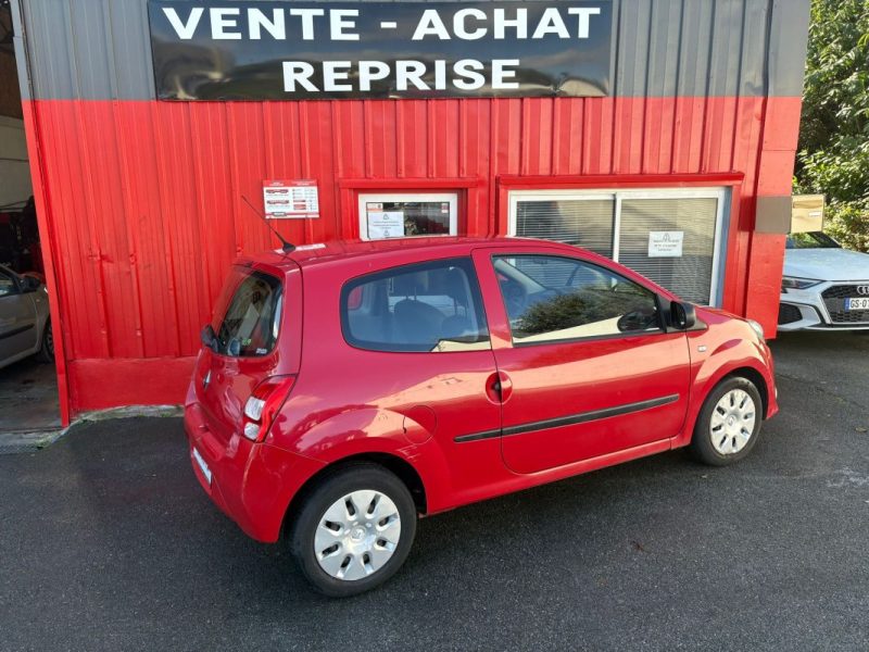 RENAULT TWINGO 2010
