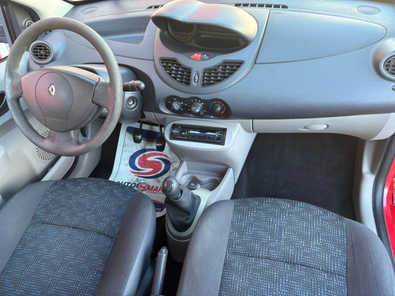 RENAULT TWINGO 2010