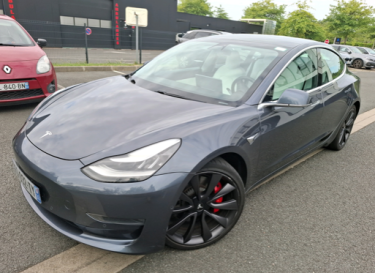 TESLA MODEL 3 Long-Range 4WD 490 cv Performance Garantie 12 Mois