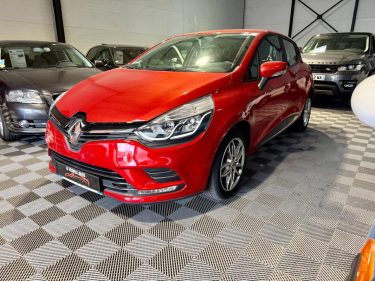 RENAULT CLIO IV 0.9 TCE GENERATON 75CH ( vente à marchand )