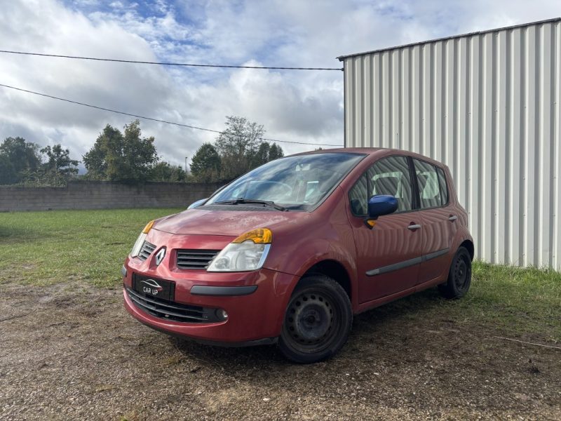 RENAULT MODUS 2004