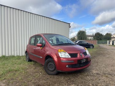 RENAULT MODUS 2004