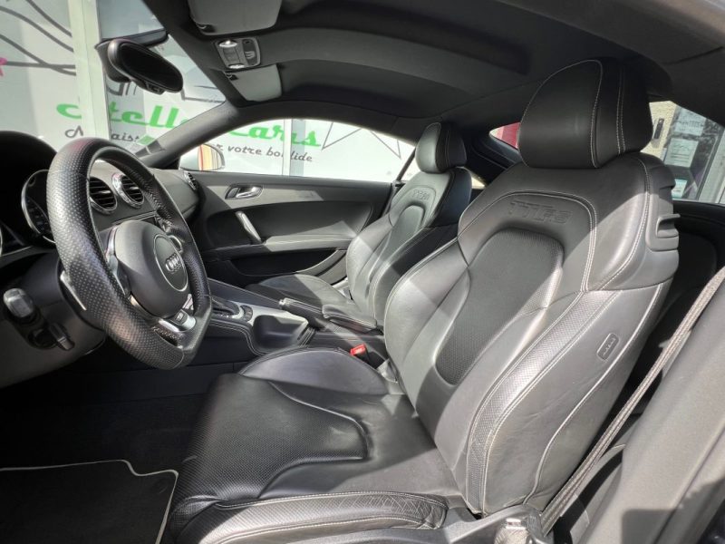 Audi TT RS 2.5l TFSI 340ch Quattro S-tronic 7