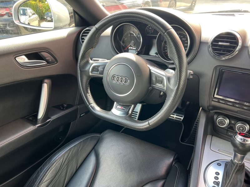 Audi TT RS 2.5l TFSI 340ch Quattro S-tronic 7