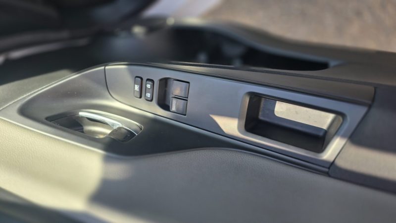 TOYOTA YARIS HYBRID 2019