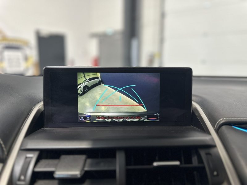 LEXUS NX 300h Business - CARPLAY / CAMERA DE RECUL