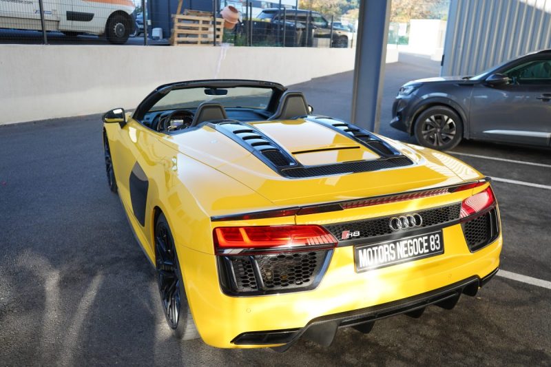 audi R8 V10 PLUS 610 CV SPYDER 2017