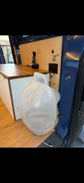 Volkswagen Transporter T5 combi 1.9 TDI 100 aménagé 