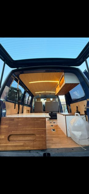 Volkswagen Transporter T5 combi 1.9 TDI 100 aménagé 