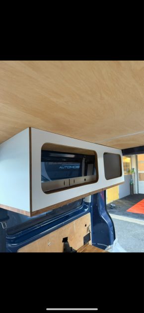 Volkswagen Transporter T5 combi 1.9 TDI 100 aménagé 