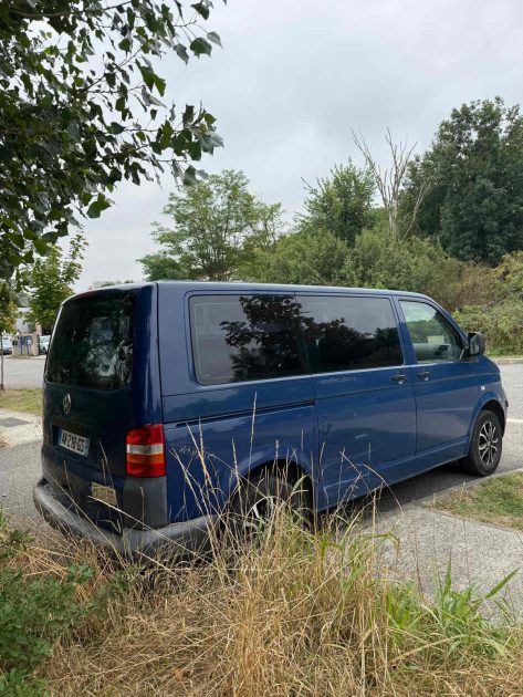 Volkswagen Transporter T5 combi 1.9 TDI 100 aménagé 