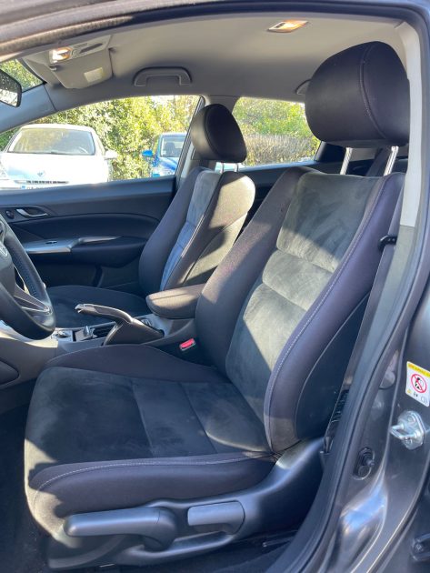 HONDA CIVIC 2.2 i-CTDi Virtuose 140cv 1ere Main