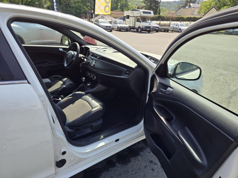 ALFA ROMEO GIULIETTA 2014