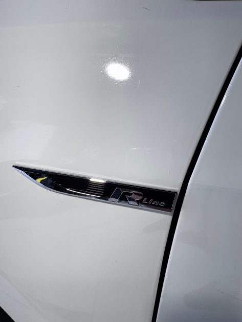 Volkswagen Golf 7 R-Line – Essence – Full options – Garantie incluse