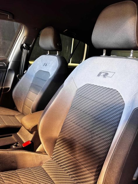 Volkswagen Golf 7 R-Line – Essence – Full options – Garantie incluse