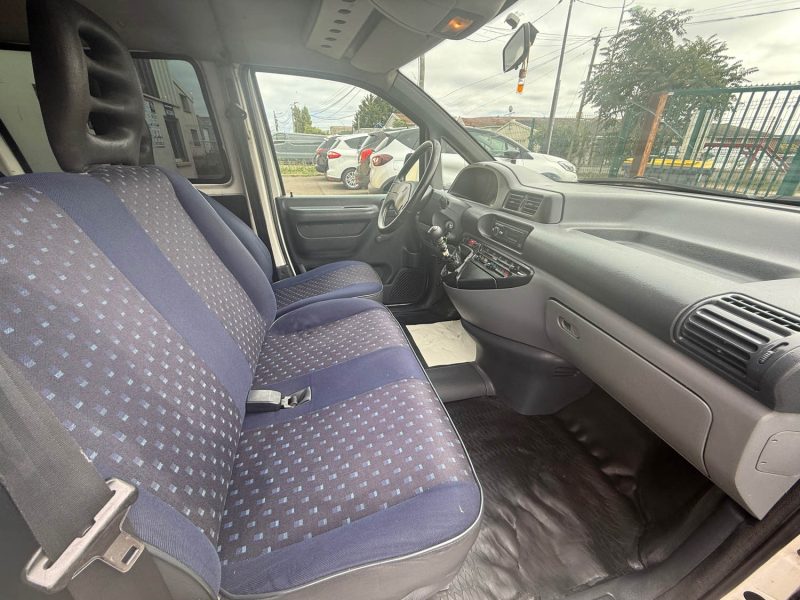 PEUGEOT EXPERT 2.0 HDI 8 PLACES 2002
