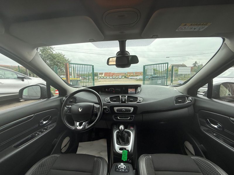 RENAULT GRAND SCÉNIC 3 PHASE 3 ENERGY BOSE 1.2 TCE 130CV CRIT'AIR 1 2015