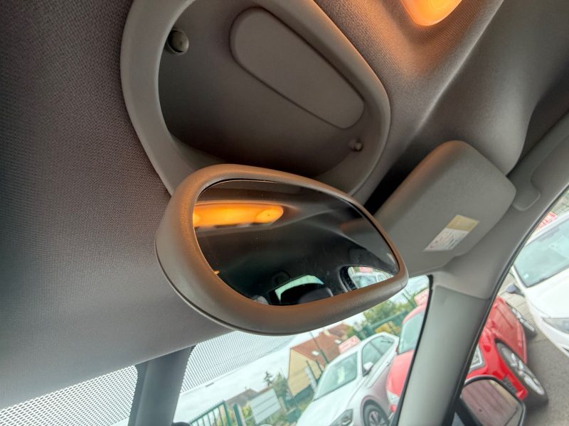 RENAULT GRAND SCÉNIC 3 PHASE 3 ENERGY BOSE 1.2 TCE 130CV CRIT'AIR 1 2015