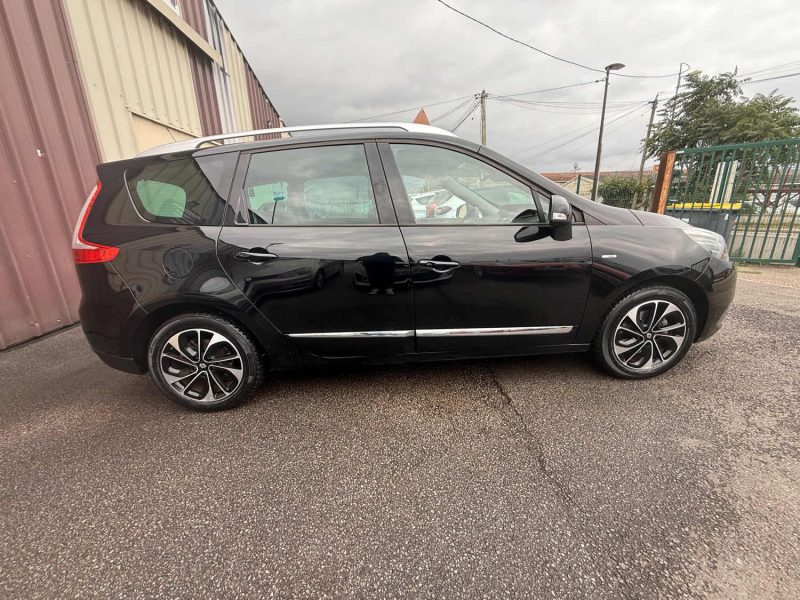 RENAULT GRAND SCÉNIC 3 PHASE 3 ENERGY BOSE 1.2 TCE 130CV CRIT'AIR 1 2015
