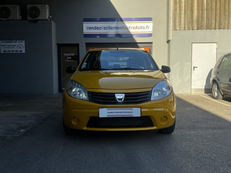 DACIA SANDERO 2009
