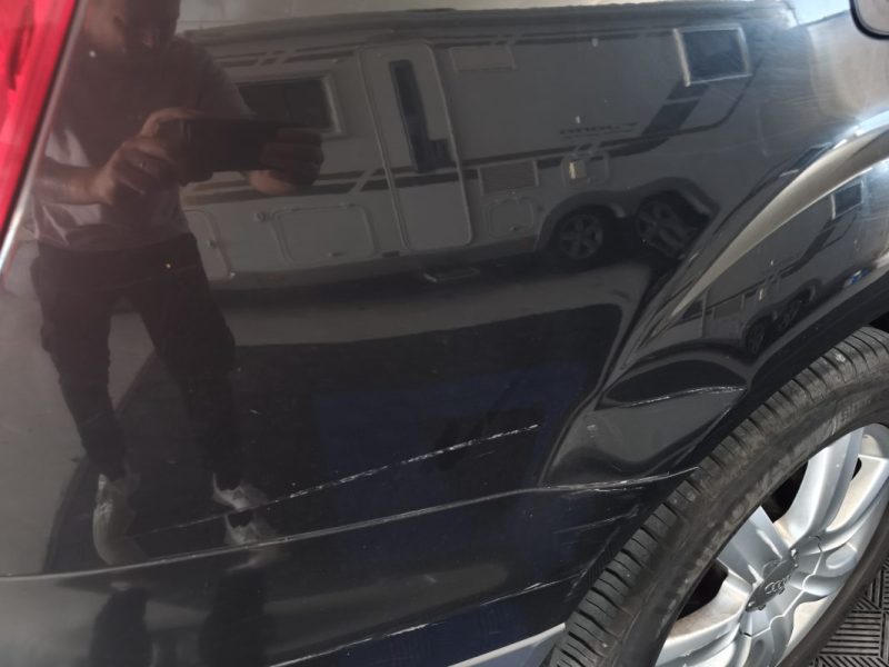 AUDI Q7 3.0 TDI 233 Cv QUATTRO CLIM - CUIR - RADAR DE RECUL - REGULATEUR DE VITESSE 