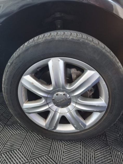 AUDI Q7 3.0 TDI 233 Cv QUATTRO CLIM - CUIR - RADAR DE RECUL - REGULATEUR DE VITESSE 