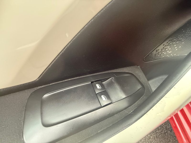 PEUGEOT 208 LIKE 1.0 VTI 68CV CRIT'AIR 1 2016