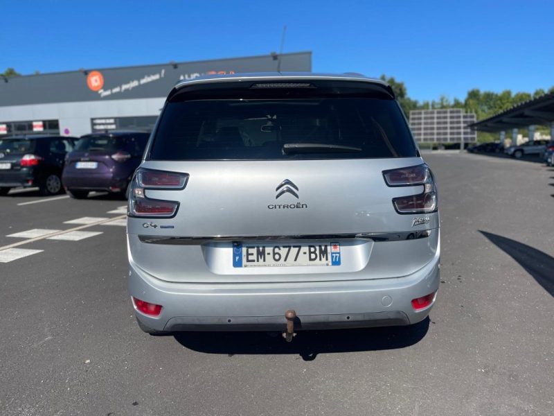 CITROËN C4 Grand Picasso II - 7 PLACES - ATTELAGE - ENTRETIEN A JOUR -