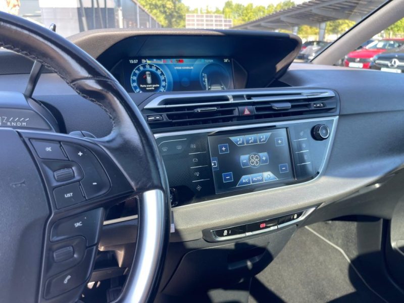 CITROËN C4 Grand Picasso II - 7 PLACES - ATTELAGE - ENTRETIEN A JOUR -