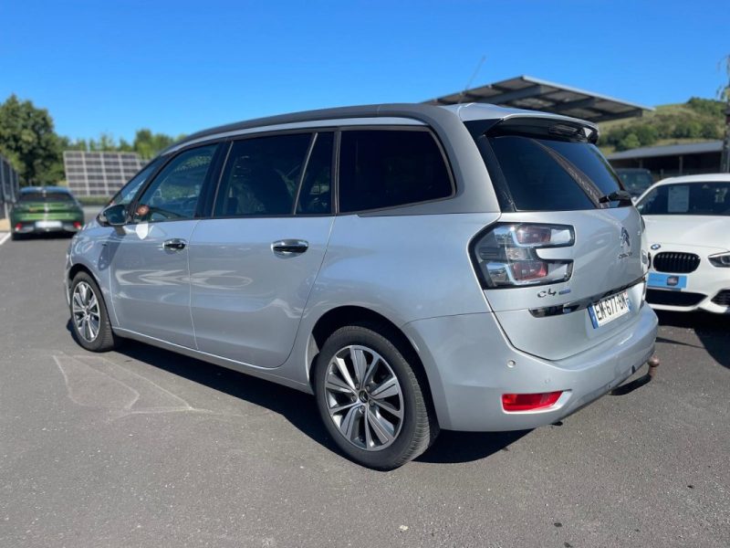 CITROËN C4 Grand Picasso II - 7 PLACES - ATTELAGE - ENTRETIEN A JOUR -