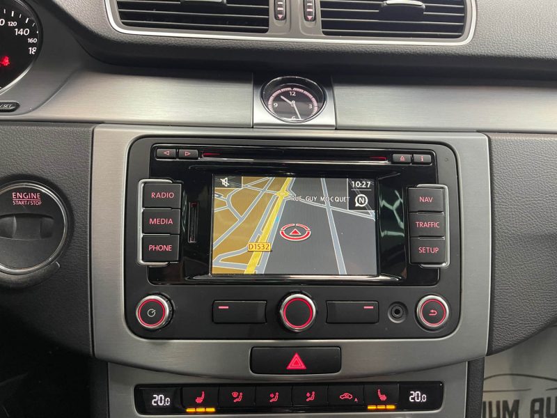 VOLKSWAGEN PASSAT CC GARANTIE 12 MOIS 2.0 TDI 140ch BLUEMOTION TECHNOLOGY CARAT EDITION FULL DSG6 