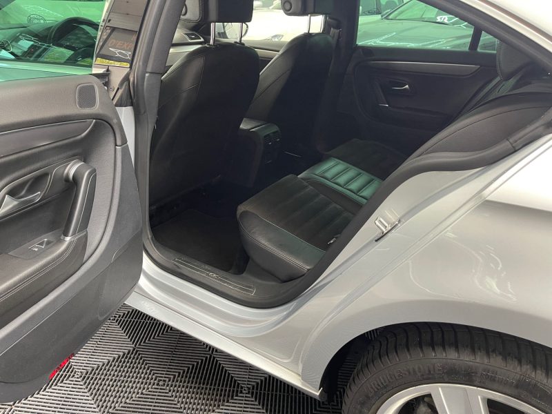 VOLKSWAGEN PASSAT CC GARANTIE 12 MOIS 2.0 TDI 140ch BLUEMOTION TECHNOLOGY CARAT EDITION FULL DSG6 