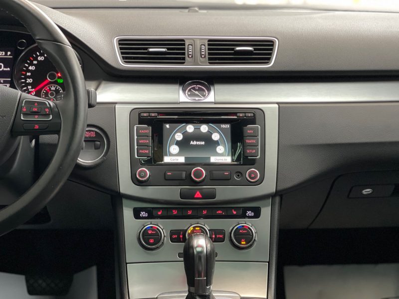 VOLKSWAGEN PASSAT CC GARANTIE 12 MOIS 2.0 TDI 140ch BLUEMOTION TECHNOLOGY CARAT EDITION FULL DSG6 