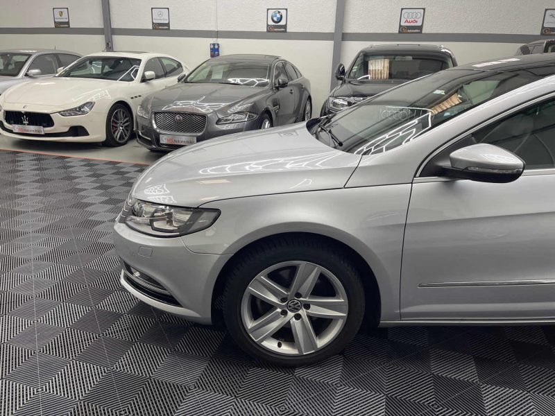 VOLKSWAGEN PASSAT CC GARANTIE 12 MOIS 2.0 TDI 140ch BLUEMOTION TECHNOLOGY CARAT EDITION FULL DSG6 