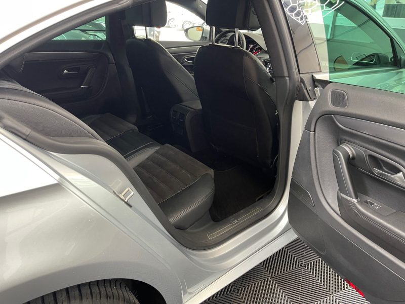 VOLKSWAGEN PASSAT CC GARANTIE 12 MOIS 2.0 TDI 140ch BLUEMOTION TECHNOLOGY CARAT EDITION FULL DSG6 