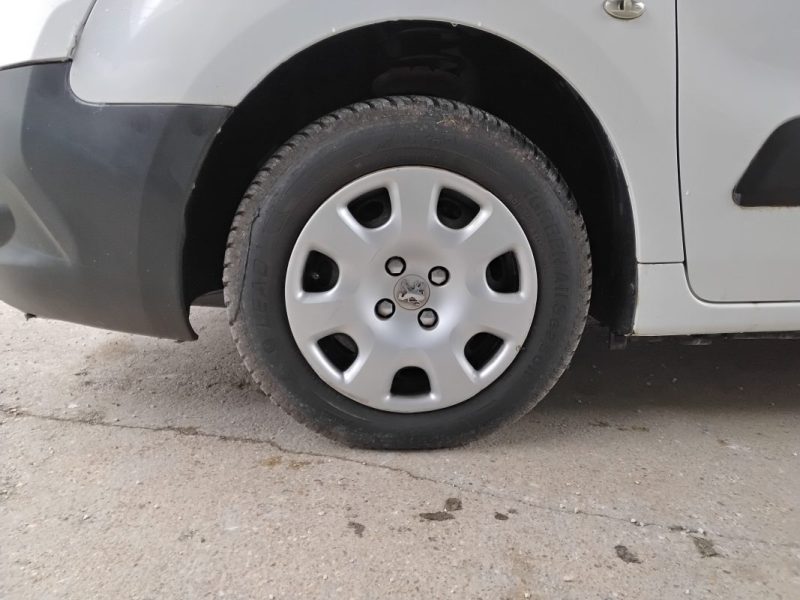 PEUGEOT PARTNER 2013 TVA RECUPERABLE  90CV 5CV 3PLACES PORTE LATERALE