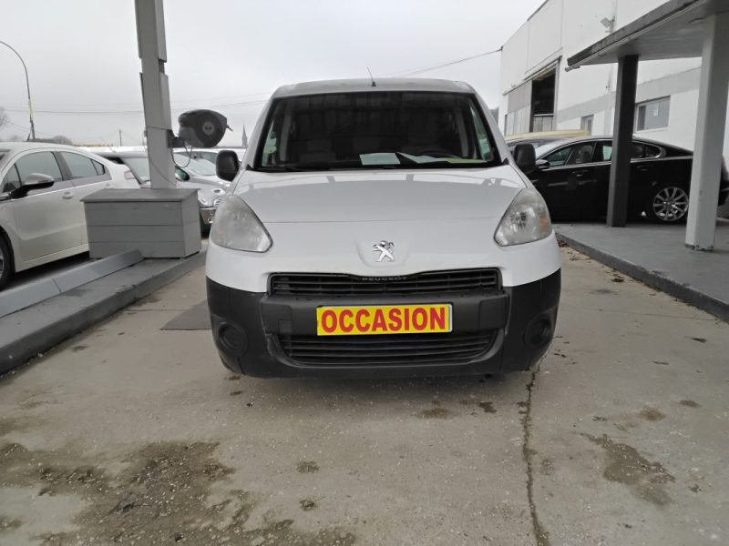 PEUGEOT PARTNER 2013 TVA RECUPERABLE  90CV 5CV 3PLACES PORTE LATERALE