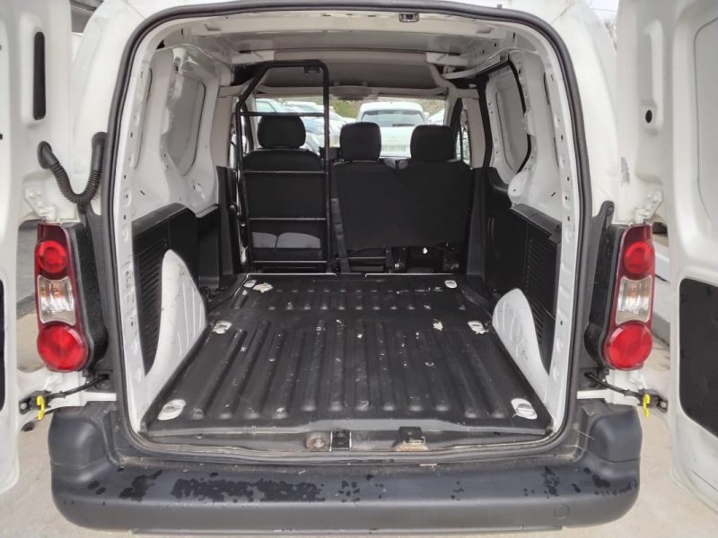 PEUGEOT PARTNER 2013 TVA RECUPERABLE  90CV 5CV 3PLACES PORTE LATERALE