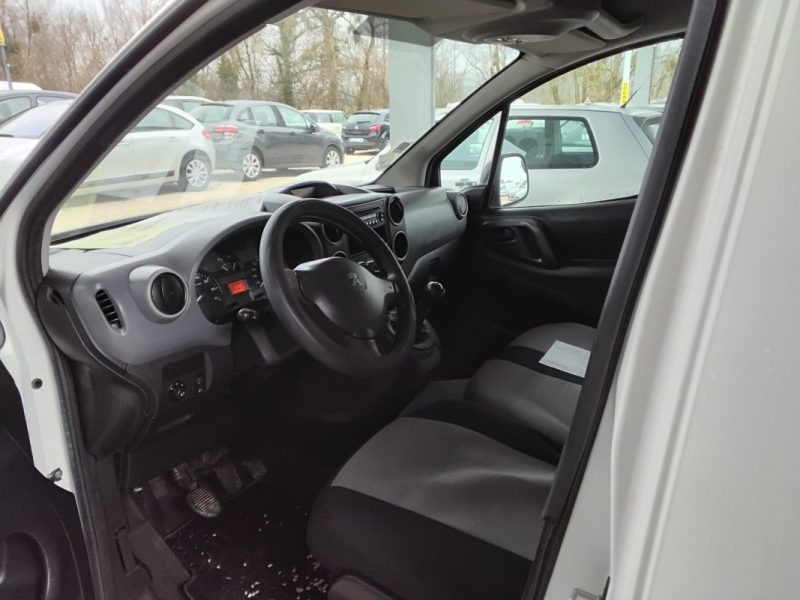 PEUGEOT PARTNER 2013 TVA RECUPERABLE  90CV 5CV 3PLACES PORTE LATERALE