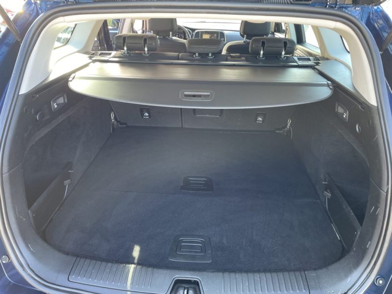 RENAULT TALISMAN ESTATE 2017