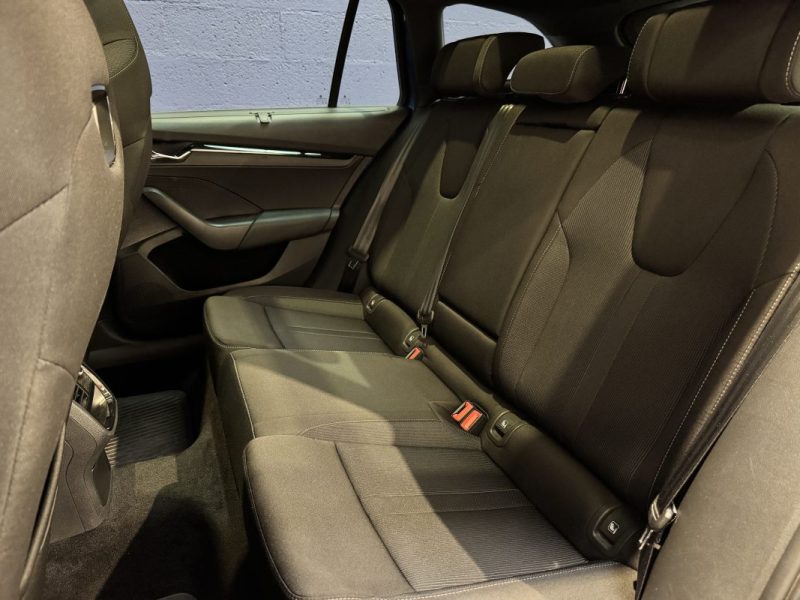 SKODA OCTAVIA 2.0 TDI 150ch Sportline DSG7 - SUIVI COMPLET