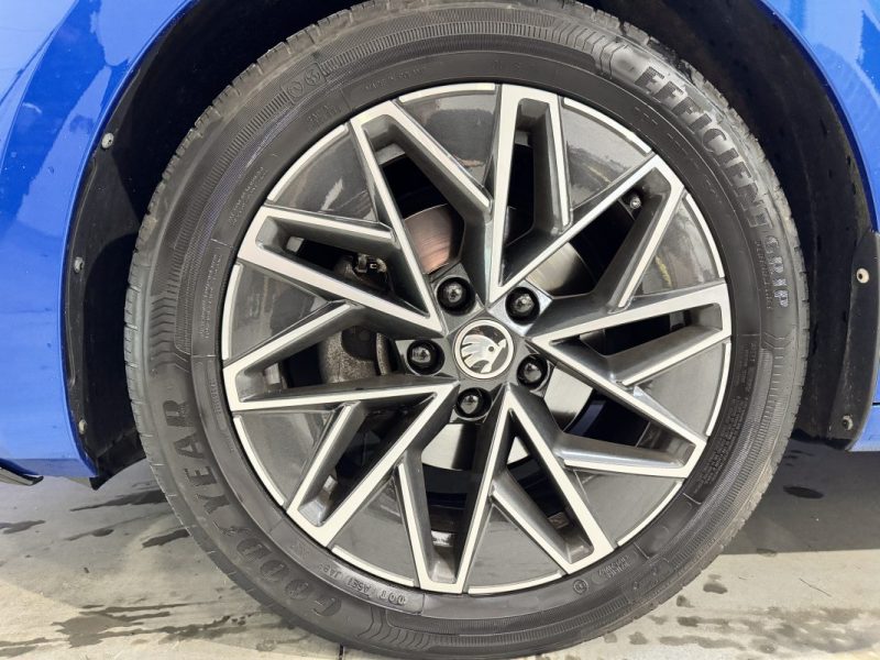 SKODA OCTAVIA 2.0 TDI 150ch Sportline DSG7 - SUIVI COMPLET