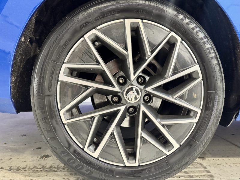 SKODA OCTAVIA 2.0 TDI 150ch Sportline DSG7 - SUIVI COMPLET