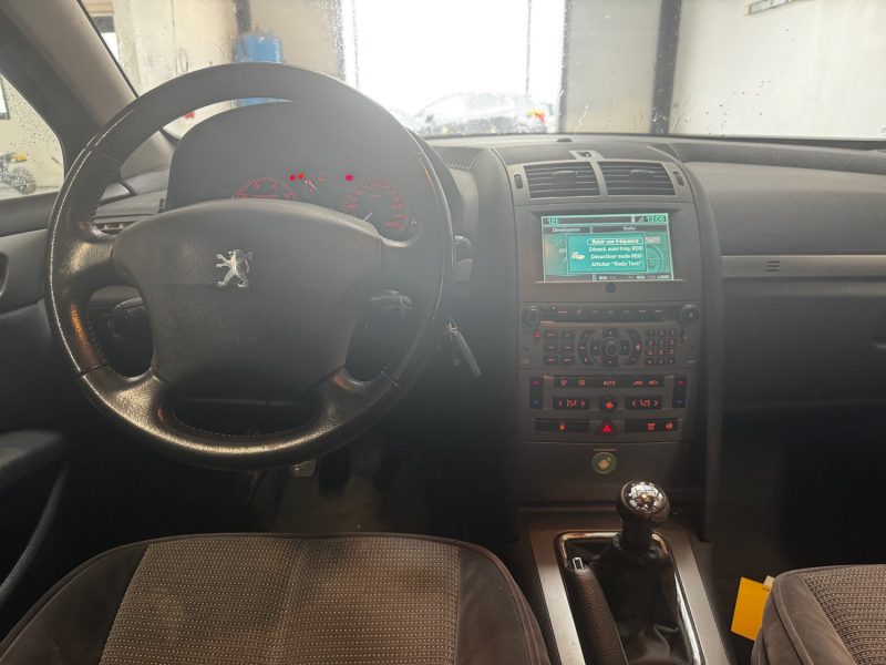 PEUGEOT 407 2.0 16V EXECUTIVE