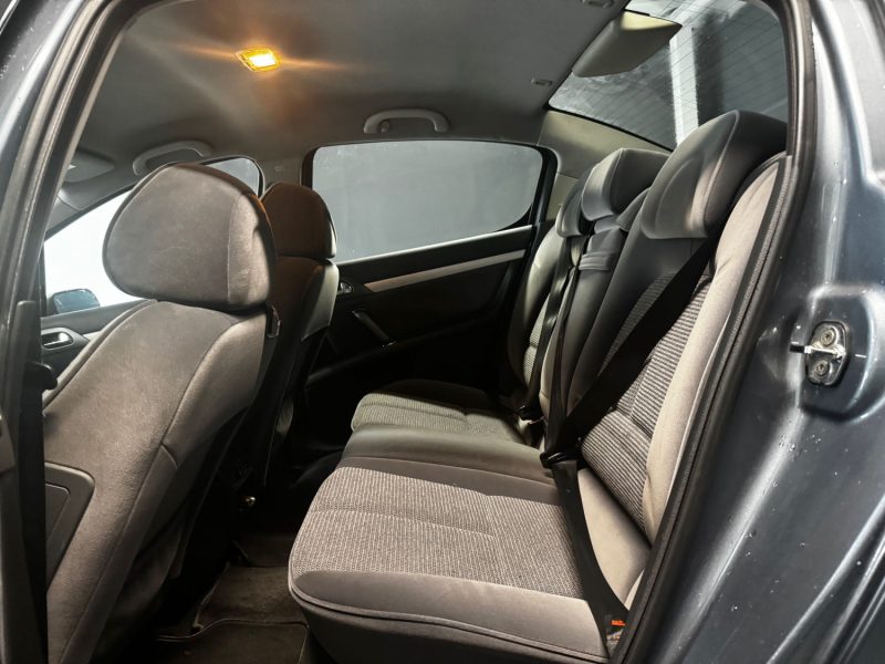 PEUGEOT 407 2.0 16V EXECUTIVE